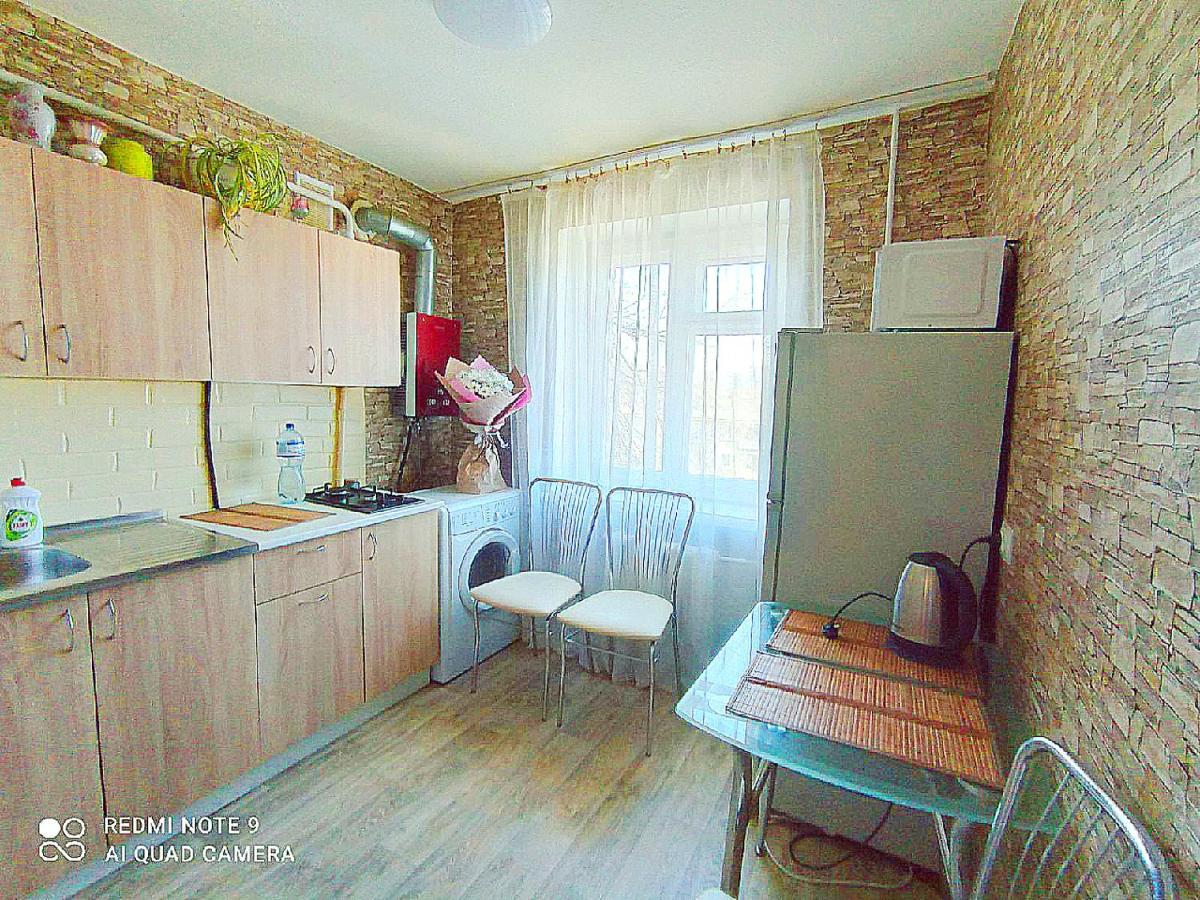 Центр Автовокзал 2 Кв Apartaments Dnepropetrovsk Exterior foto